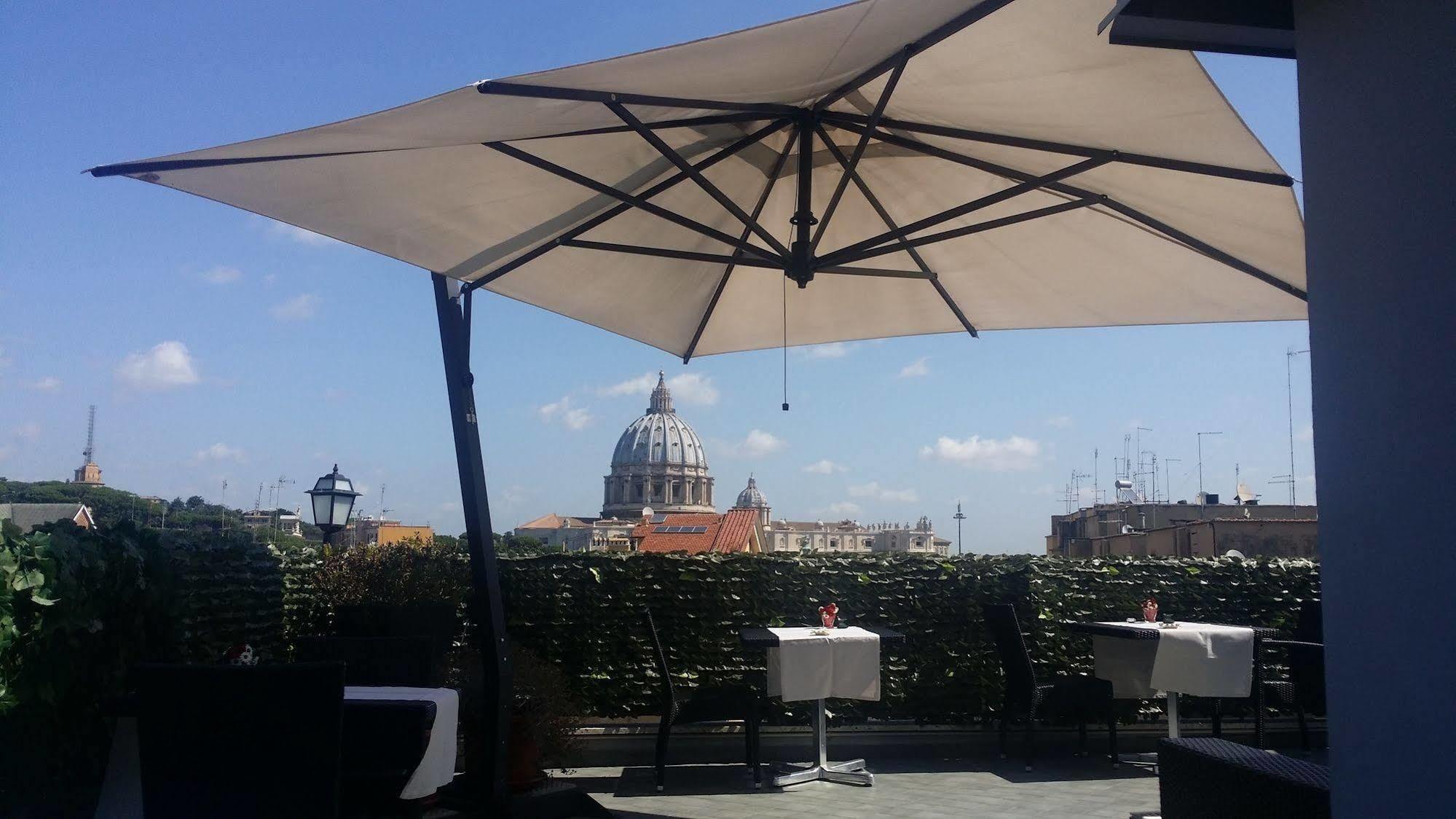 Hotel Gravina San Pietro Roma Esterno foto